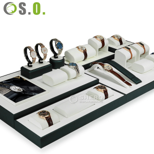 Alat peraga tampilan jam tangan C ring watch tray bantal tas meja counter jembatan alat peraga tampilan dudukan jam tangan