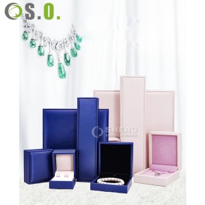 Luxury green PU Leather Jewelry Box With gold Stamping Customized Logo For Jewellery