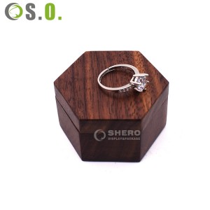 Atacado caixa de joias polígono de luxo para anel de presente de casamento caixa de anel de madeira com design personalizado interno de veludo com magnético