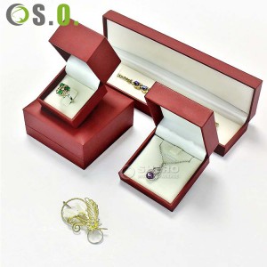 Caja de exhibición de joyería de regalo de cuero de imitación de Libro Blanco de plástico colgante de collar de venta caliente