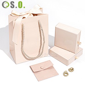 Kantong Amplop Kotak Laci Perhiasan Kelas Atas di Dalam dengan Kantong Kertas Hadiah