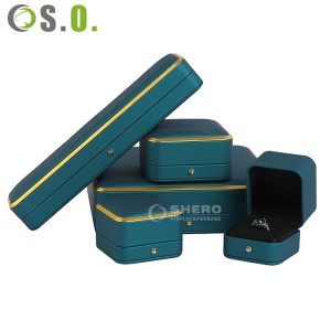 Luxury green PU Leather Jewelry Box With gold Stamping Customized Logo For Jewellery