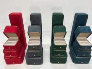 Custom Luxury Velvet Suede Jewelry Box Packaging