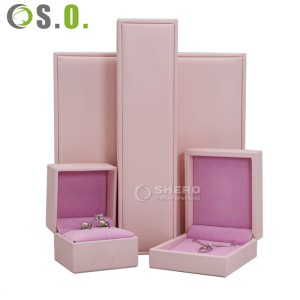 Luxury green PU Leather Jewelry Box With gold Stamping Customized Logo For Jewellery