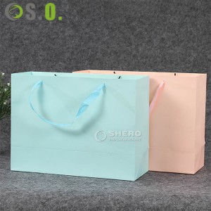 Gioielli personalizzati Sacchetti di carta stampati con marchio di lusso con il tuo logo Sacchetti regalo Shopping Paper Bag in cartone