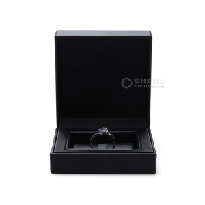 Cajas de inserción de gamuza de papel de cuero PU negro de alta calidad con logotipo personalizado, caja de joyería de plástico para anillo, collar, pulsera, embalaje de regalo