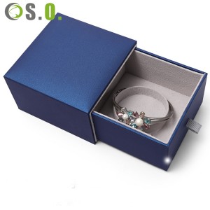 Borsa regalo per gioielli in cartone con logo personalizzato, collana, scatola da disegno, confezione con cassetto scorrevole, scatola di carta con schiuma nera per l'imballaggio di gioielli