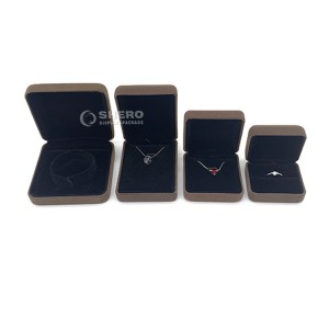 Wholesale ring necklace velvet jewelry box set metal custom black jewelry packaging box