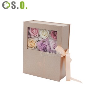 Caja de flores de lujo para mamá para el día de San Valentín, cajas con forma de corazón y flores para mamá con ventana
