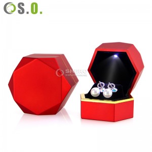 Großhandel High-End-LED-Licht-Vorschlags-Ringbox Individuelle Logo-Schmuckverpackungsbox Ring-Ohrring-Halsketten-Box-Verpackung mit LED-Licht