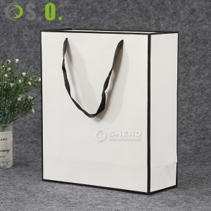 Custom jewelry Luxury Branded Printed paper bags with your own logo cardboard Shopping Paper Bag gift bags