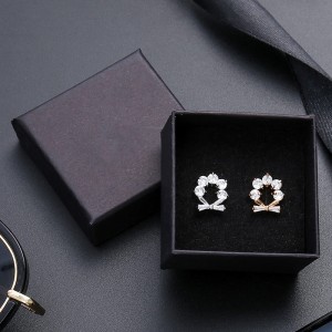Caja de regalo de joyería personalizada, diseño personalizado, anillo de lujo, embalaje de collar, caja de regalo de papel cuadrada