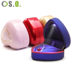Herzförmige Ring-Ohrring-Anhänger-LED-Schmuckschatulle Großhandel Schmuck-Geschenkbox mit Licht