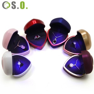 Anniversary Wedding Engagement 2024 Valentine Jewelry Box Gift Pendant Necklace Heart Shaped Ring Box with LED Light