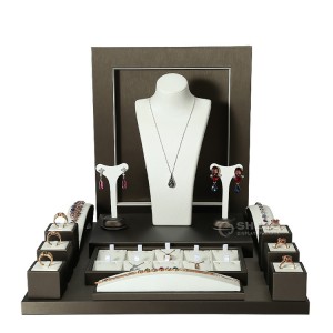 Ensemble de présentoir de fenêtre de buste de bijoux de bracelet de bague de diamant en cuir d'unité centrale de luxe