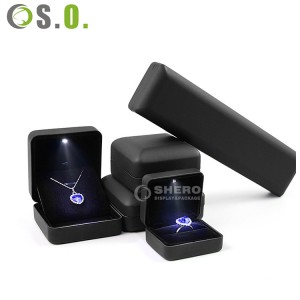 Custom Fashionable Ring Earring Pendant Bracelet box with Led